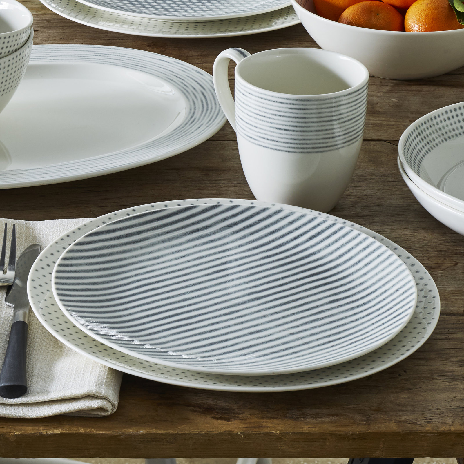 Hammock 10" Porcelain Salad Plate, Gray