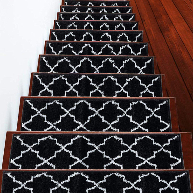 Tapis d'escalier intérieur antidérapant 9 po x 28 po Natale, Noir