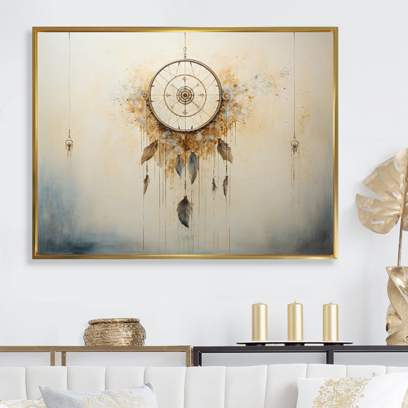 Capteur de rêves beige et gris sérénité, Cadre flottant doré, 34" H x 44" W