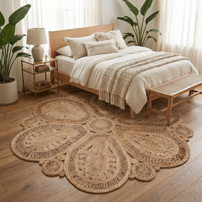 Farmhouse Solid Hand-Braided Jute Indoor Round Area Rug, Brown, 4' x 4'