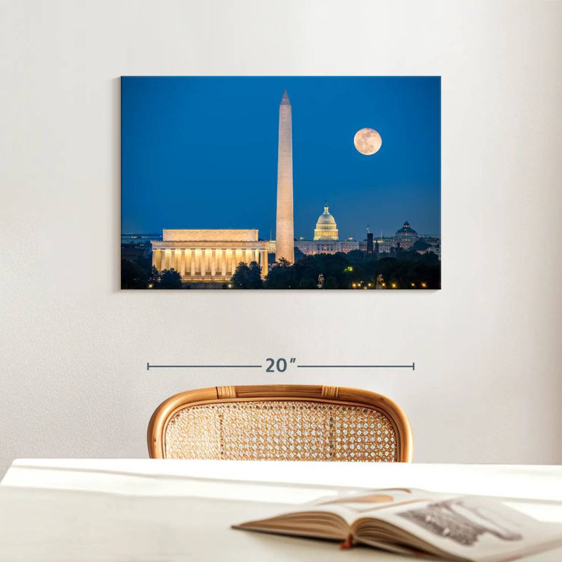 Sireci DC, 16" H x 24" W