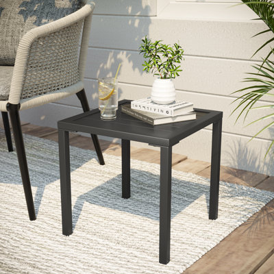Table d'appoint d'extérieur carrée en aluminium Herv