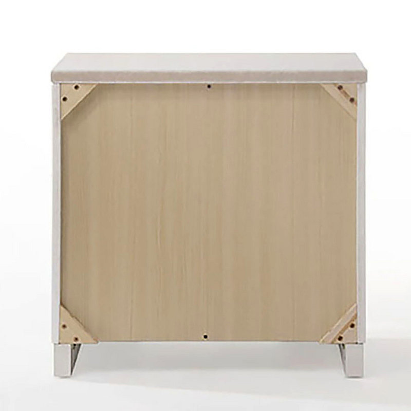 3-Drawer Nightstand