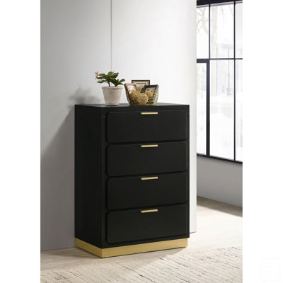 4-Drawer Chest