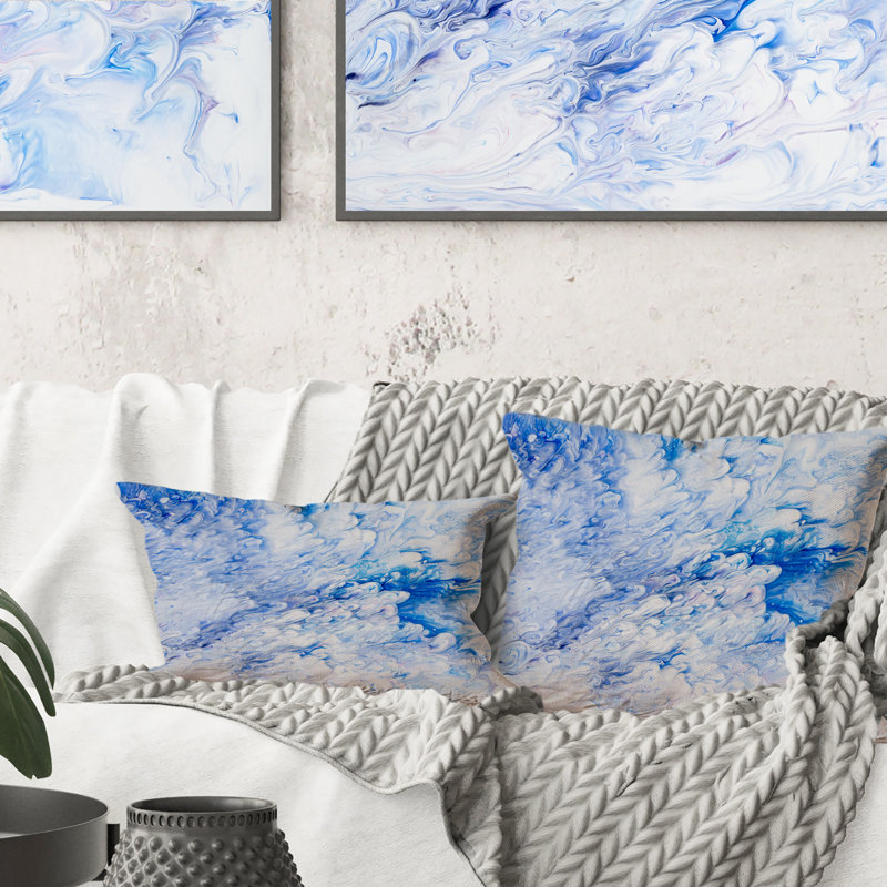 Coussin bleu et blanc à motif d'art moderne en marbre liquide