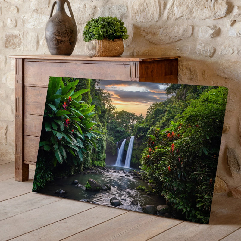 Toile, "Un paysage tropical vibrant au coucher du soleil avec deux chutes d'eau en cascade", H 16 po x l 20 po