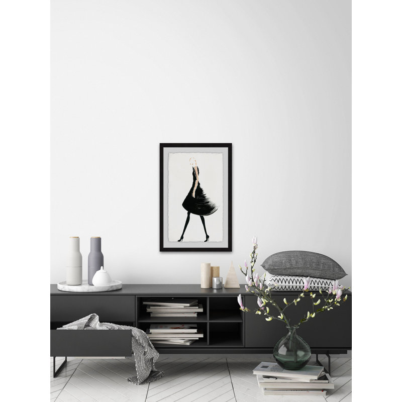 Robe noire brossée - impression graphique encadrée, H 12 po x l 8 po x P 1,5 po