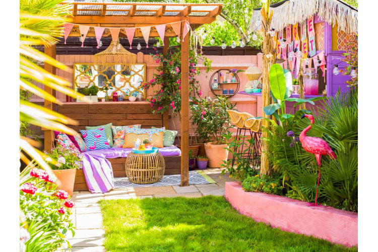 outdoor living space ideas