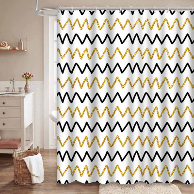 Rideau de douche sans couture à chevrons noir et or avec 12 crochets