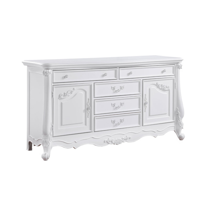 Commode à finition blanche