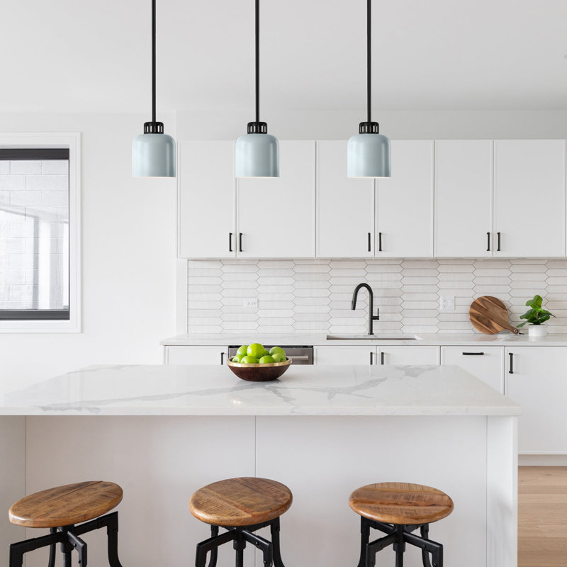 York 1 - Light Pendant, Black