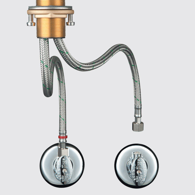 Metris Single Handle Kitchen Faucet, Chrome