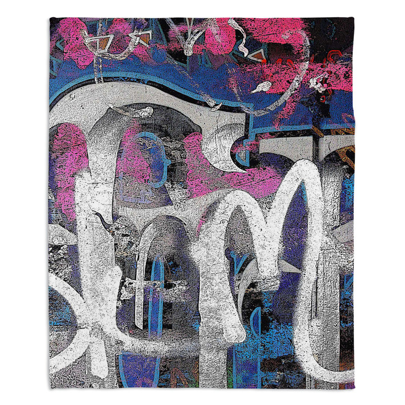 Couverture graffiti 1 , 68 po x 80 po
