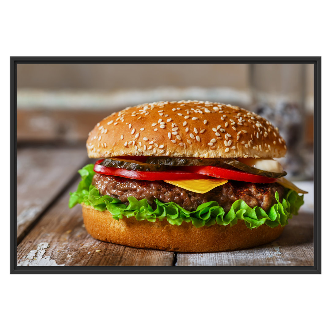 Gerahmtes Wandbild Burger mit Tomaten