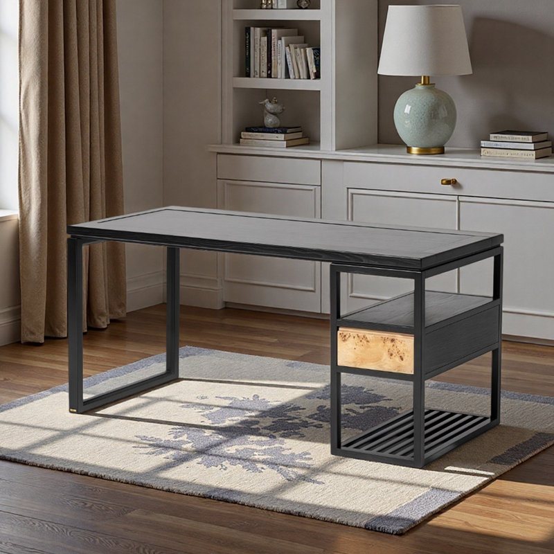 Bureau simple noir d'une largeur de 62,99 pouces