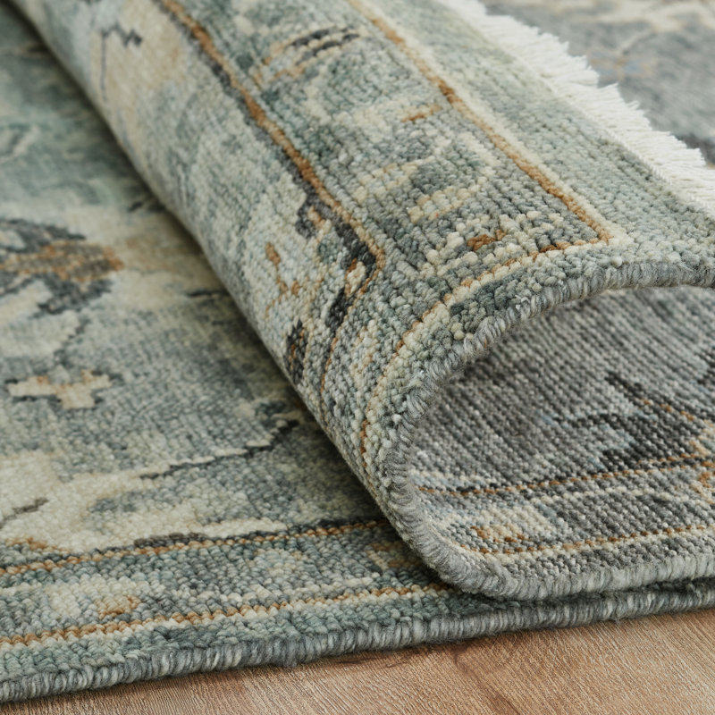 Oushara Hand Knotted Wool Oriental Area Rug, Runner 2'6" x 10'