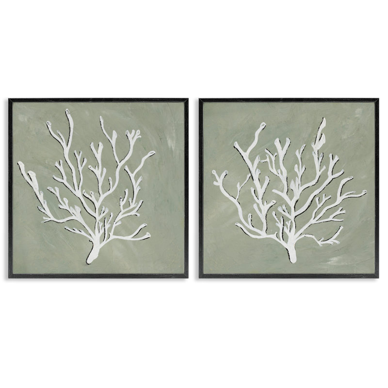 Ensemble de 2 giclées blanches par Nola James, Cadre noir, H 17 po x l 17 po