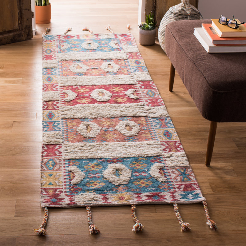Joppatowne Hand Loomed Wool Southwestern Rug, Runner 2'3" x 8'