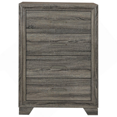 Brown Oak 4-drawer Chest of Drawers