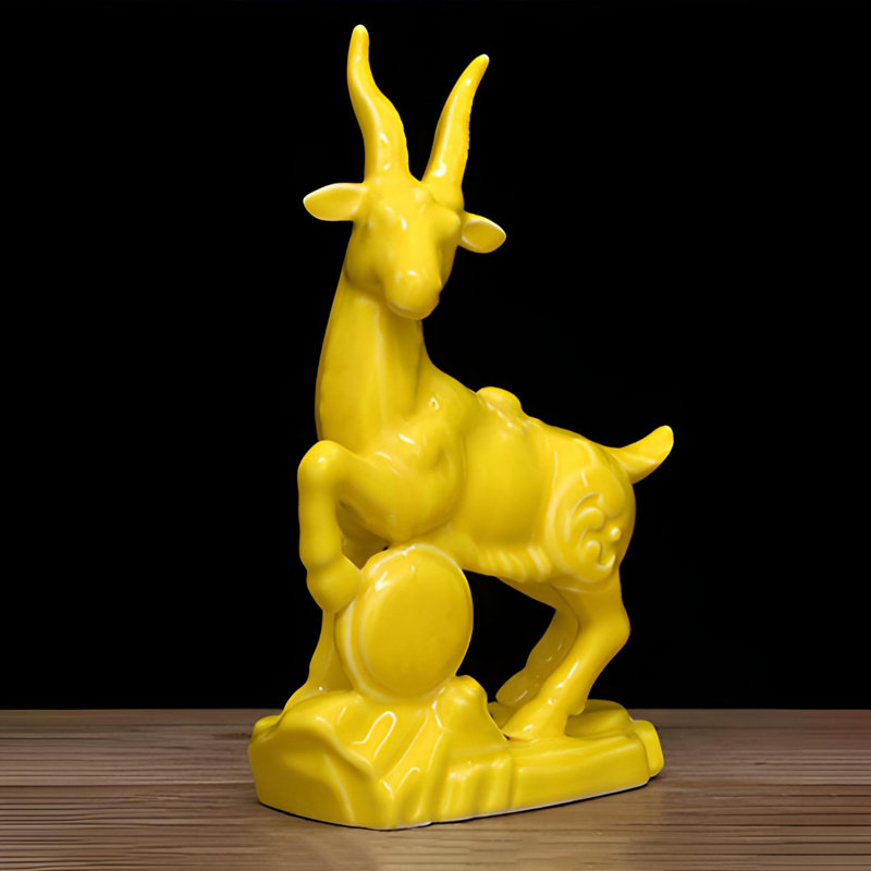 Sculpture sophistiquée en chèvre en céramique pour richesse et élégance