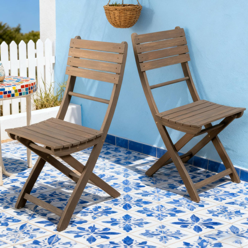 Ensemble de 2 chaises pliantes d'extérieur parfaites pour les barbecues de patio et les rassemblements de jardin avec un design peu encombrant