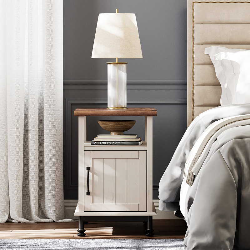 Scarlett End Table, Brown Top/Black Base