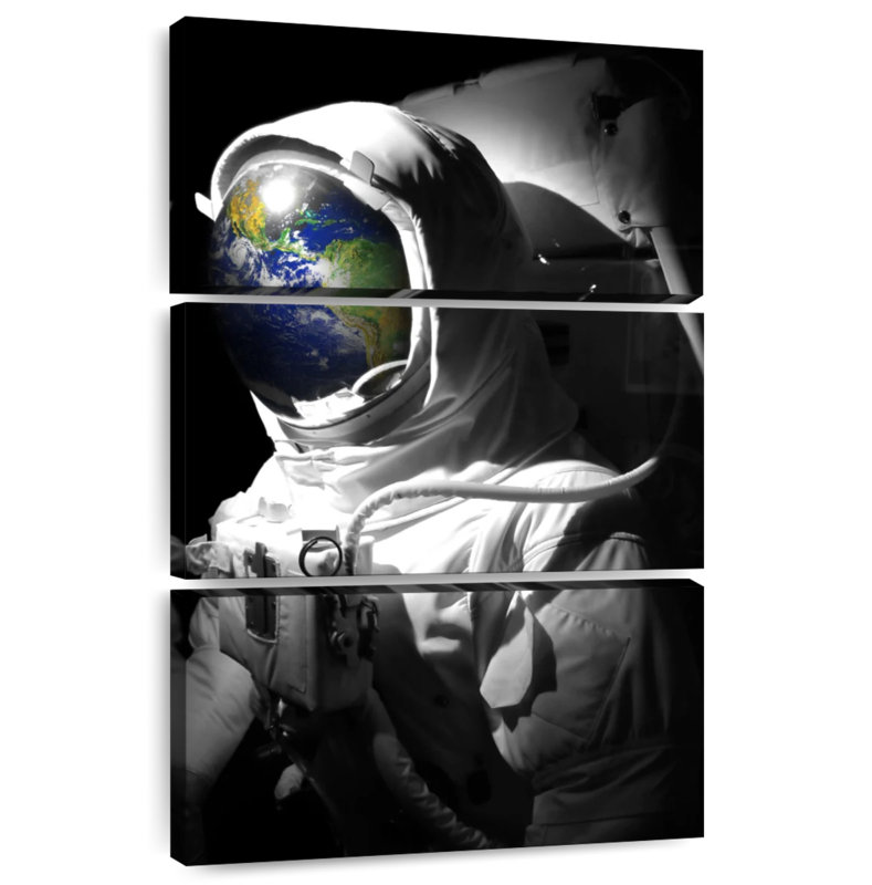 Astronaute Oberle, H 45 po x l 28 po