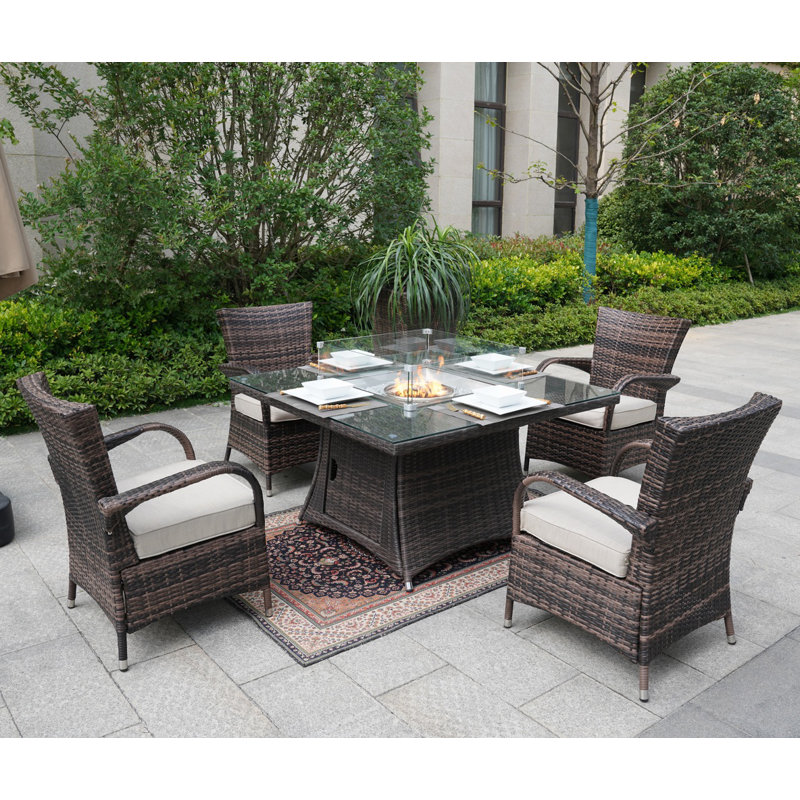 Ensemble de conversation en osier / rotin pour 4 personnes avec coussins Barcomb