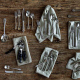 Berry & Thread 20 - Piece Place Setting