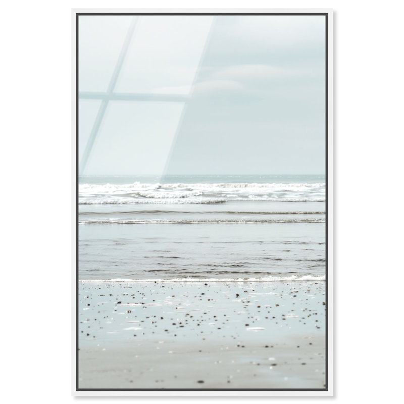 Art mural côtier Mute Sea, reproduction d'art encadrée par Art Remedy, cadre argenté, 20 x 30, H 31 po x l 21 po