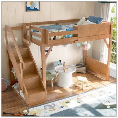 Lit mezzanine simple avec garde-robe et espace de rangement intégrés, lit mezzanine en bois massif avec tablettes à côté, garde-corps pleine longueur et escalier, pas de sommier nécessaire, naturel profond