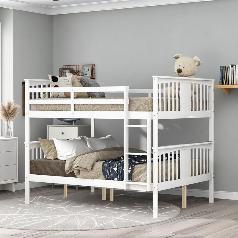 Deux lits simples superposés avec lit plateforme, meubles compacts en bois massif de couleur blanche pour la chambre à coucher et la chambre d'amis
