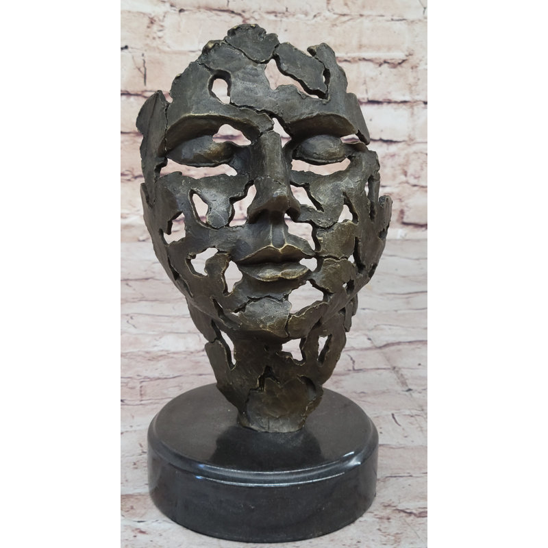 Figurines et sculptures
