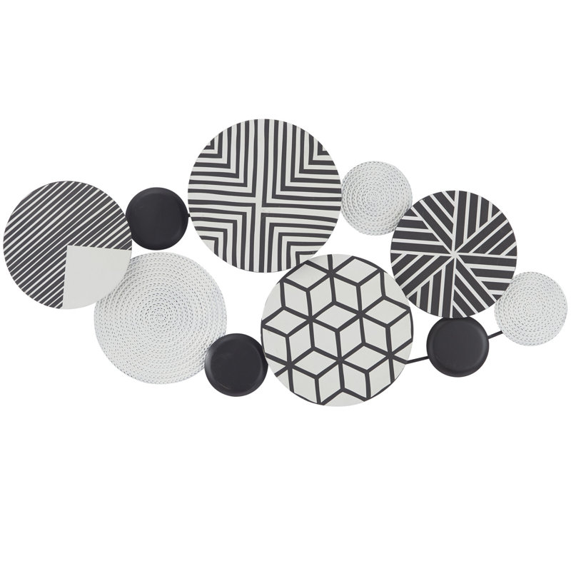 Metal wall plaque with intricate designs, Noir