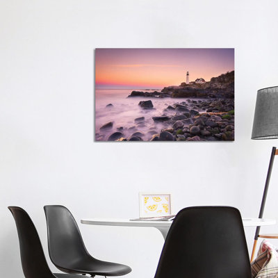 Portland Headlight by Michael Zheng - Wrapped Canvas Gallery-Wrapped Canvas Giclée