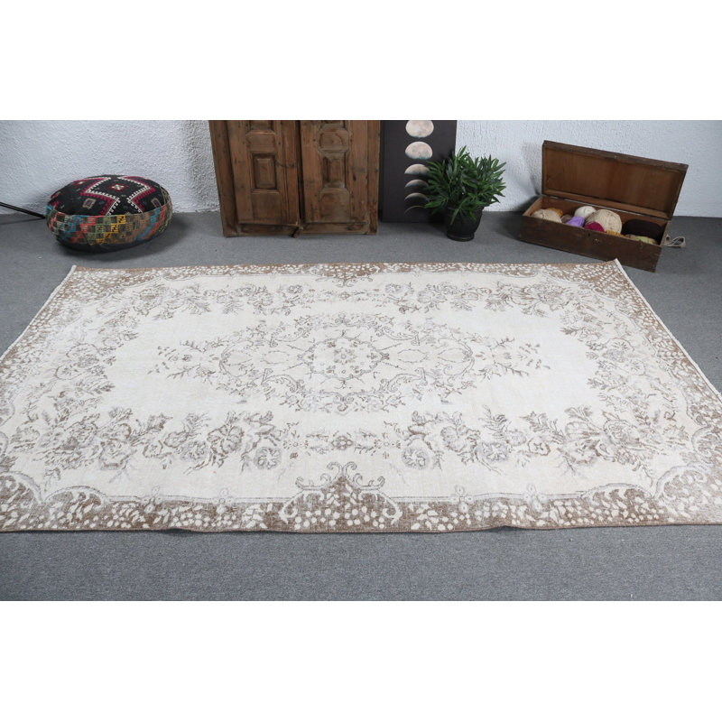 Tapis turc Oushak tissé à la main avec motifs floraux rétro, parfait pour les salons spacieux