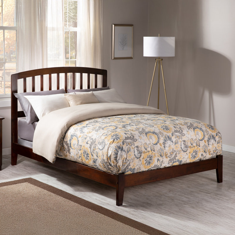  Richmond Solid Wood Foundation Bed, Full, Walnut