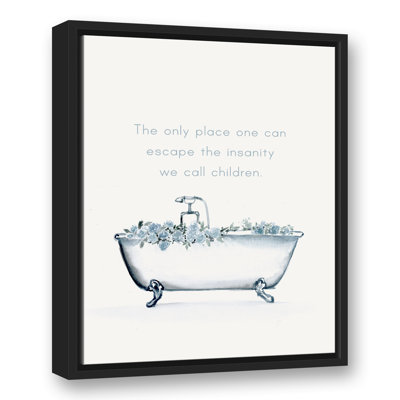 Toile flottante encadrée de baignoire
