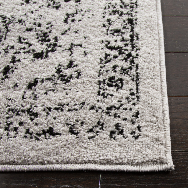 Stromsburg Floral Area Rug, Rectangle 91 x 152cm