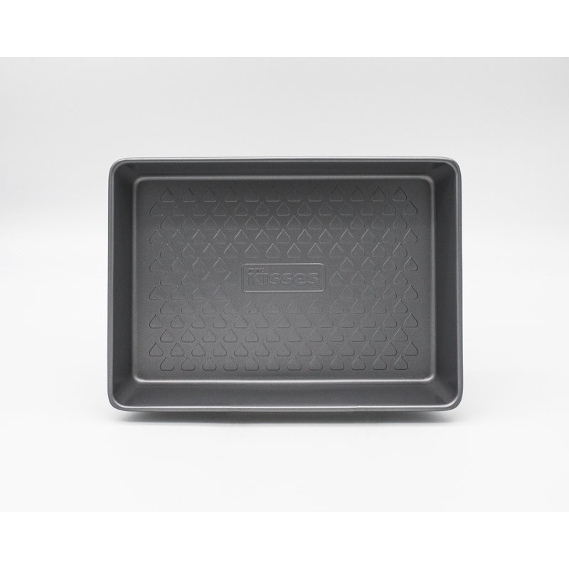 Hershey's Kisses Non-Stick Carbon Steel Loaf Pan