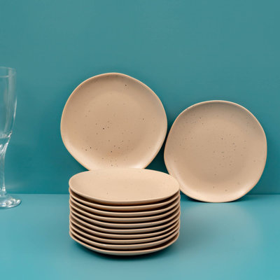 Assiette plate en porcelaine EARTH-DARK SAND | Forme inégale | Va au micro-ondes et au lave-vaisselle