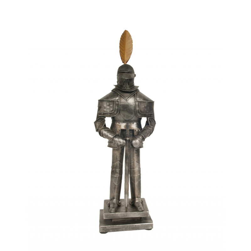 Fionntan Entertainment Figurines & Sculptures