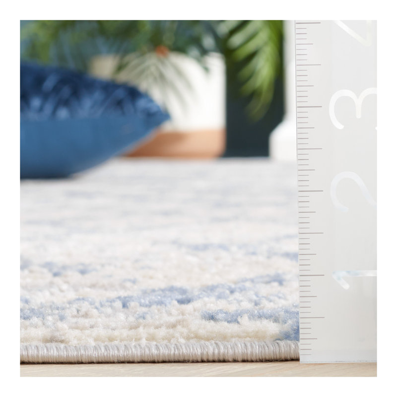 Peabody Geometric Blue/Ivory Area Rug, Rectangle 5'3" x 7'6"