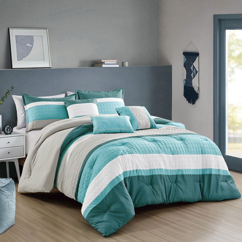Mertice 6 Piece Comforter Set, Queen Comforter + 5 Additional Pieces, Teal