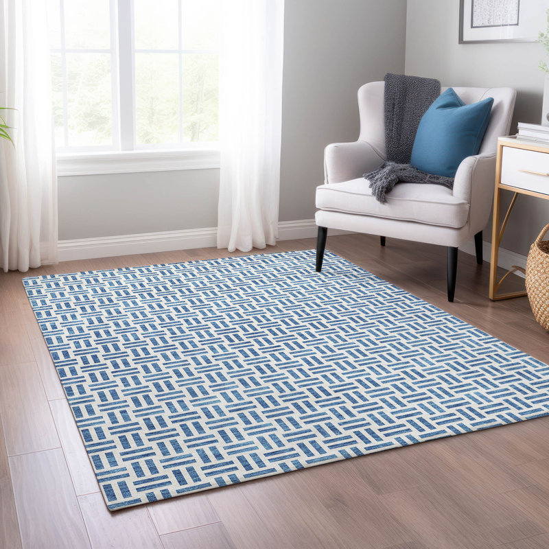 Aquaisha Geometric Indoor Rug, Rectangle 2'6" x 3'10"