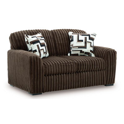 Rockland Loveseat