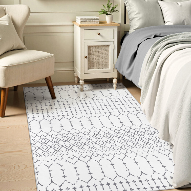 Keyniah Moroccan Machine Washable Area Rugs with Non-Slip Backing for Dining Room Office Entryway