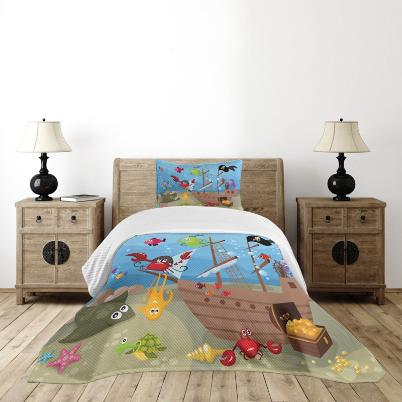 Pirate Ship Underwater Animals Twin Bedspread Set