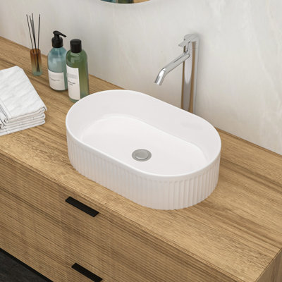 Lavabo vasque moderne en céramique blanche - 18,81 x 12,45 po ovale, teinture pour salle de bain, qualité remarquable