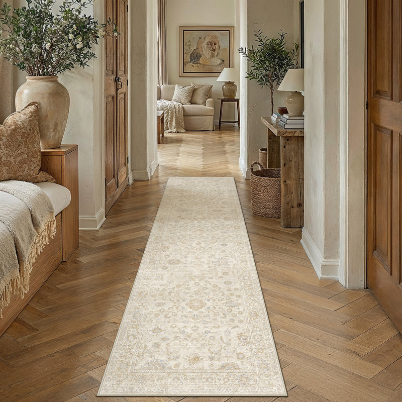 Tapis beige d'inspiration persane classique Lume, Beige, Tapis de couloir 2 pi x 8 pi